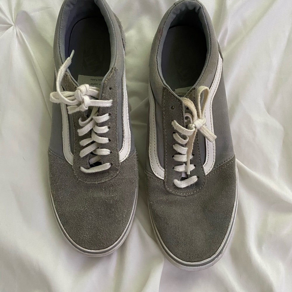 Gray Vans Size 9 - Picture 2 of 2